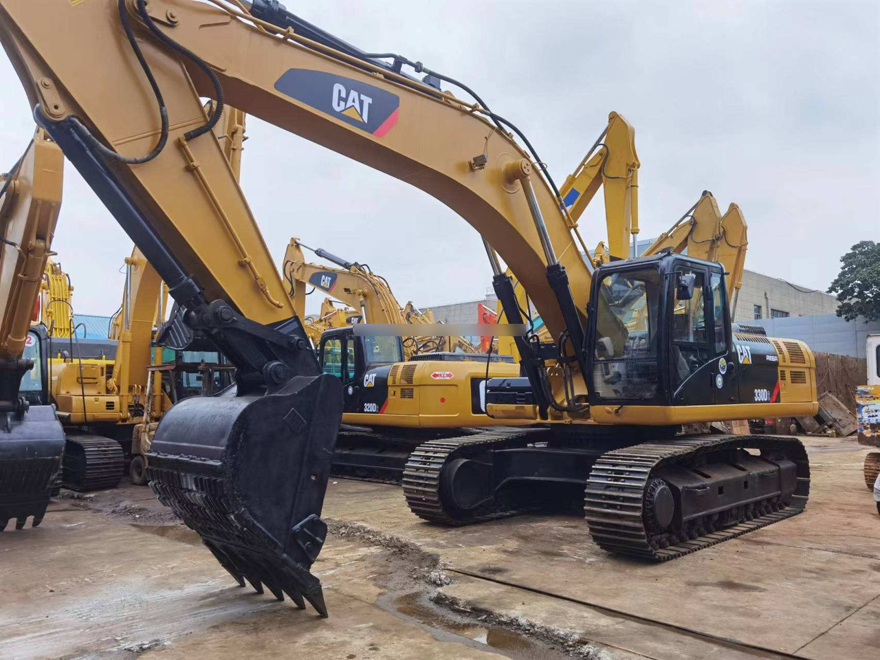 Pásové rýpadlo Used Caterpillar excavator CAT 330D 330DL in good condition for sale: obrázok 6