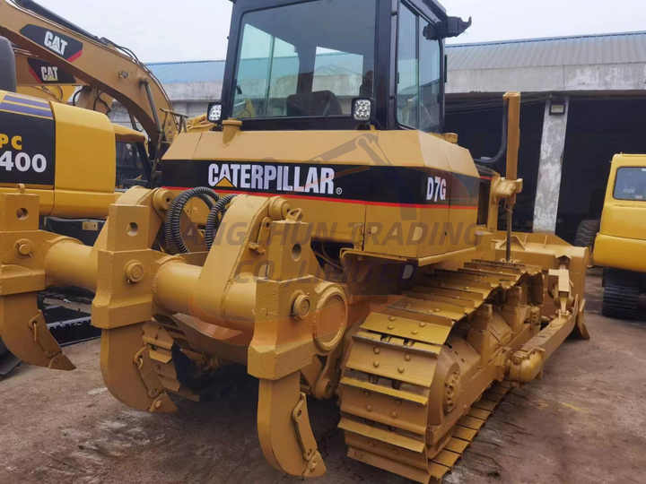 Used Good Condition dozer cat d7g bulldozer Well Maintanced Second hand Caterpillar D7G Crawler Bulldozers D7G D7H D7R - Buldozér: obrázok 2 Used Good Condition dozer cat d7g bulldozer Well Maintanced Second hand Caterpillar D7G Crawler Bulldozers D7G D7H D7R - Buldozér: obrázok 2