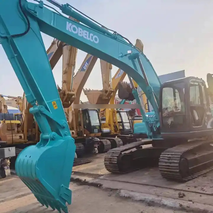 Used Kobelco sk200-8 excavator for sale original japan Kobelco Hydraulic Excavator sk200-3 sk 75 sk 75sr - Pásové rýpadlo: obrázok 1 Used Kobelco sk200-8 excavator for sale original japan Kobelco Hydraulic Excavator sk200-3 sk 75 sk 75sr - Pásové rýpadlo: obrázok 1