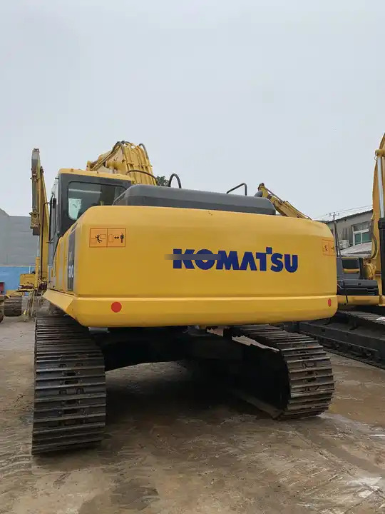 Used Komatsu excavator Pc300-7 in good condition for sale - Pásové rýpadlo: obrázok 2 Used Komatsu excavator Pc300-7 in good condition for sale - Pásové rýpadlo: obrázok 2