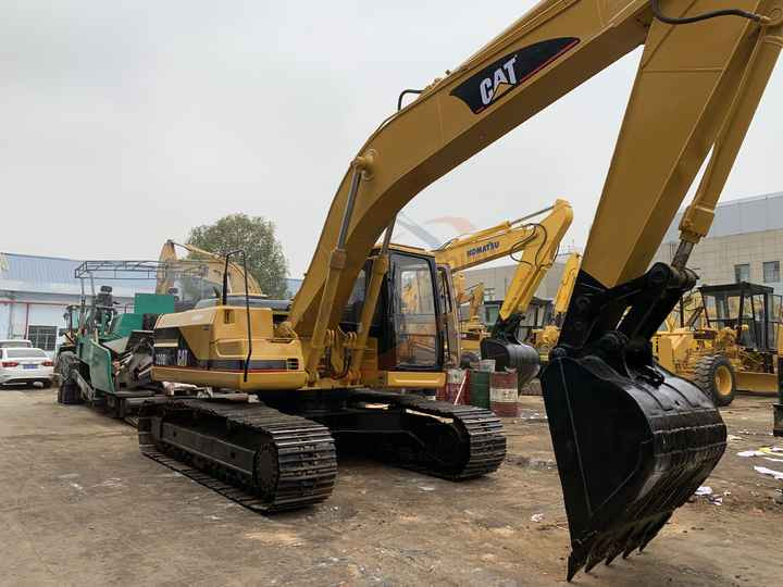 Used cat 320 excavator 2018-2022 used excavator used cat 320B excavator for sale - Pásové rýpadlo: obrázok 3 Used cat 320 excavator 2018-2022 used excavator used cat 320B excavator for sale - Pásové rýpadlo: obrázok 3