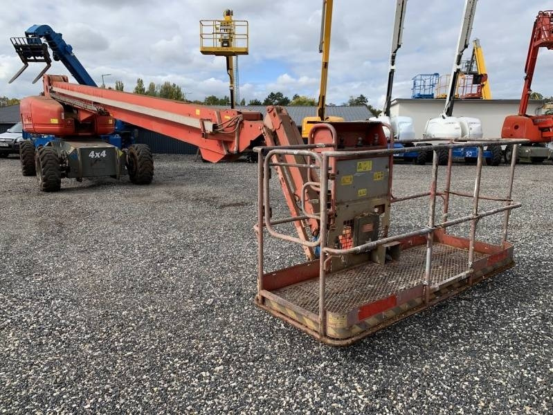 Genie S-105 - 34 m - 4x4 - diesel - Kĺbová pracovná plošina: obrázok 1 Genie S-105 - 34 m - 4x4 - diesel - Kĺbová pracovná plošina: obrázok 1