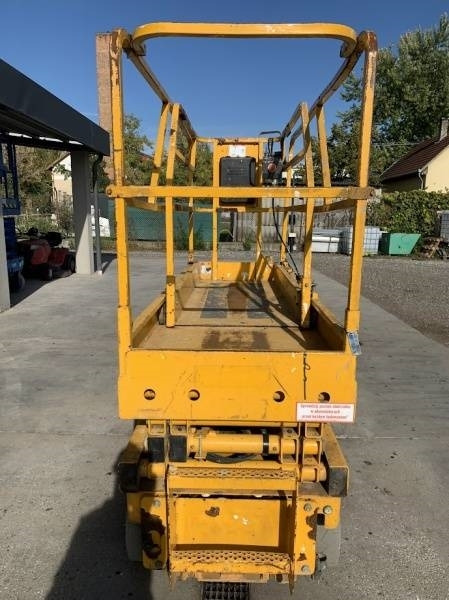 Haulotte Compact 8 - 8m, electric - Samohybná plošiny: obrázok 3 Haulotte Compact 8 - 8m, electric - Samohybná plošiny: obrázok 3