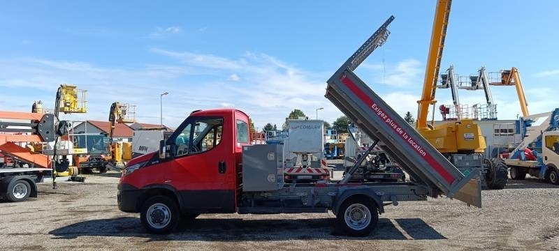 Iveco 35C13 - Tipper  - Sklápač: obrázok 2 Iveco 35C13 - Tipper  - Sklápač: obrázok 2