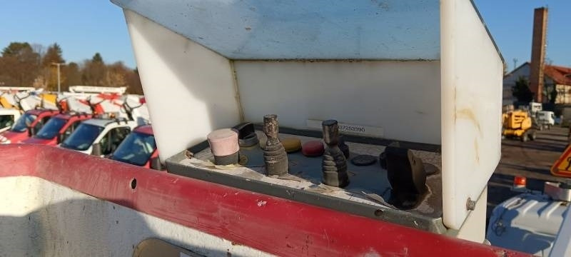 Automobilová plošina Renault Maxity Bizzocchi Autel 162 HP - 16,5m: obrázok 12 Automobilová plošina Renault Maxity Bizzocchi Autel 162 HP - 16,5m: obrázok 12