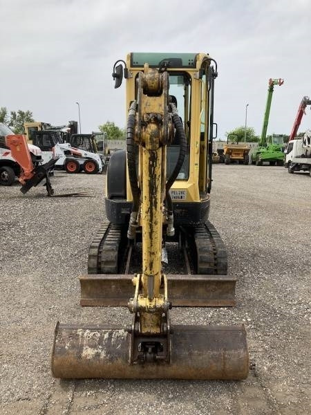 Yanmar VIO25-4 - Mini rýpadlo: obrázok 4 Yanmar VIO25-4 - Mini rýpadlo: obrázok 4