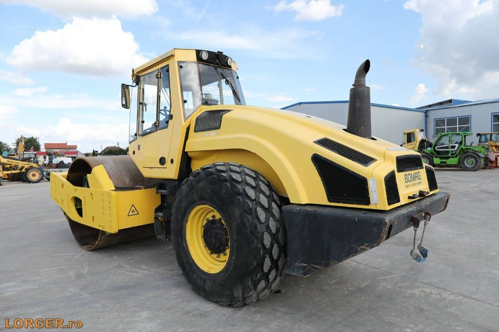 Bomag BW 219 D H-4 - Kompaktor: obrázok 2 Bomag BW 219 D H-4 - Kompaktor: obrázok 2