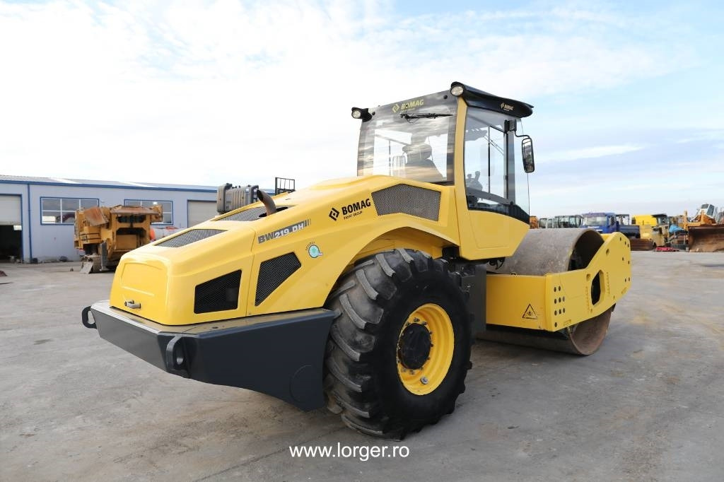 Bomag BW 219 D H-5 - Kompaktor: obrázok 5 Bomag BW 219 D H-5 - Kompaktor: obrázok 5