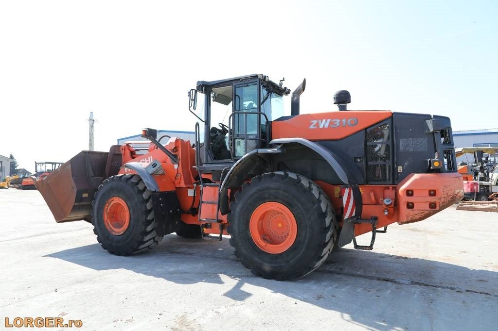 Hitachi ZW 310-5B - Kolesový nakladač: obrázok 5 Hitachi ZW 310-5B - Kolesový nakladač: obrázok 5