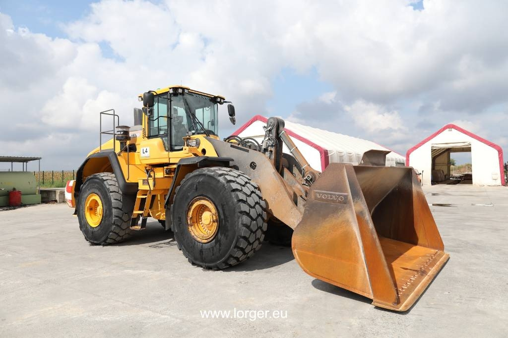 Volvo L 220 H - Kolesový nakladač: obrázok 1 Volvo L 220 H - Kolesový nakladač: obrázok 1