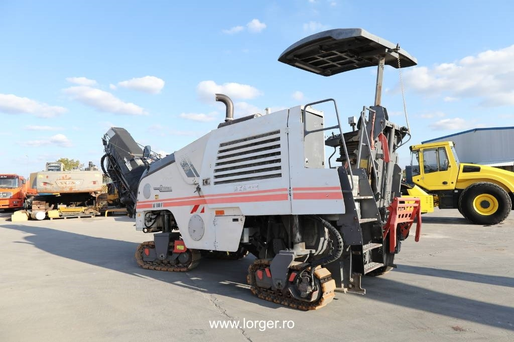 Wirtgen W 100 F - Cestná fréza: obrázok 3 Wirtgen W 100 F - Cestná fréza: obrázok 3