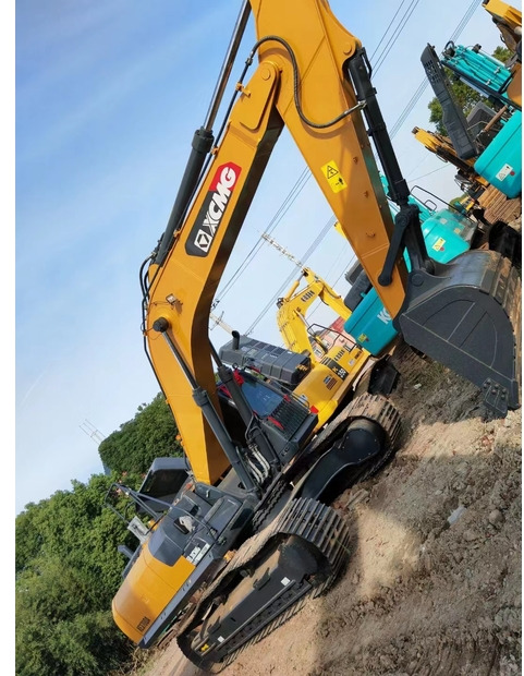 2022 XCMG XE370DA - Pásové rýpadlo: obrázok 3 2022 XCMG XE370DA - Pásové rýpadlo: obrázok 3