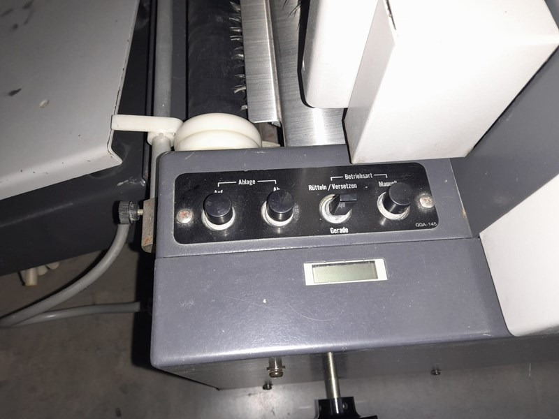 Horizon AC-8000 S | collator | 8 stations | 1992 - Tlačiarenský stroj: obrázok 4 Horizon AC-8000 S | collator | 8 stations | 1992 - Tlačiarenský stroj: obrázok 4