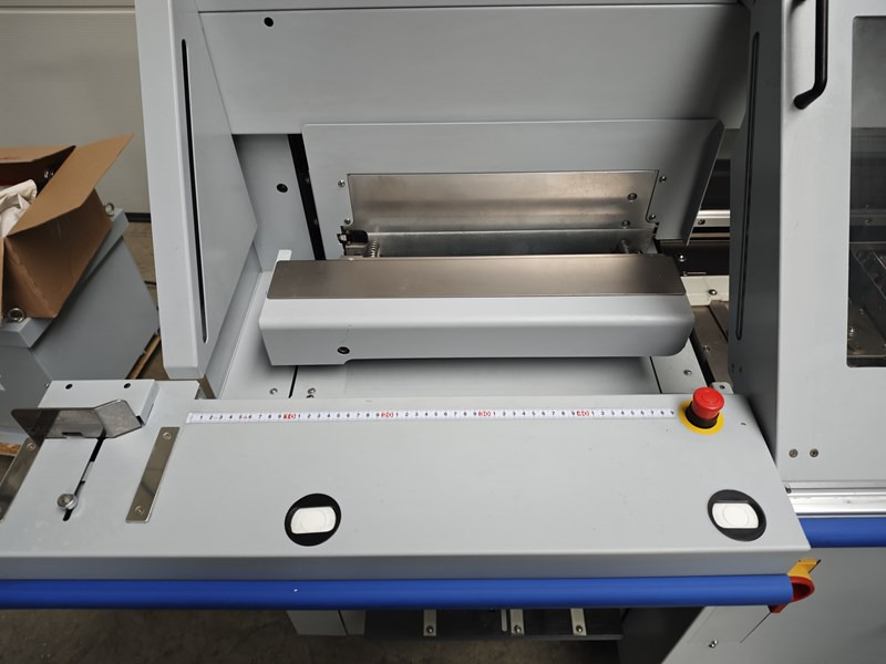 Horizon BQ-270V | 371.000 | 2011 - Viazací stroj: obrázok 5 Horizon BQ-270V | 371.000 | 2011 - Viazací stroj: obrázok 5