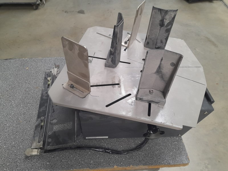 Horizon CR-14 | 1996 - Tlačiarenský stroj: obrázok 1 Horizon CR-14 | 1996 - Tlačiarenský stroj: obrázok 1