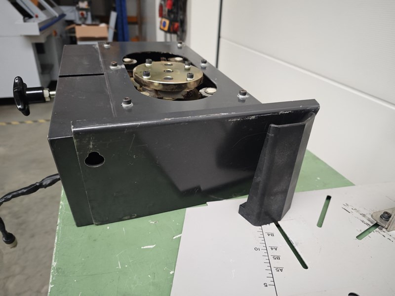 Horizon CR-14 - Tlačiarenský stroj: obrázok 4 Horizon CR-14 - Tlačiarenský stroj: obrázok 4