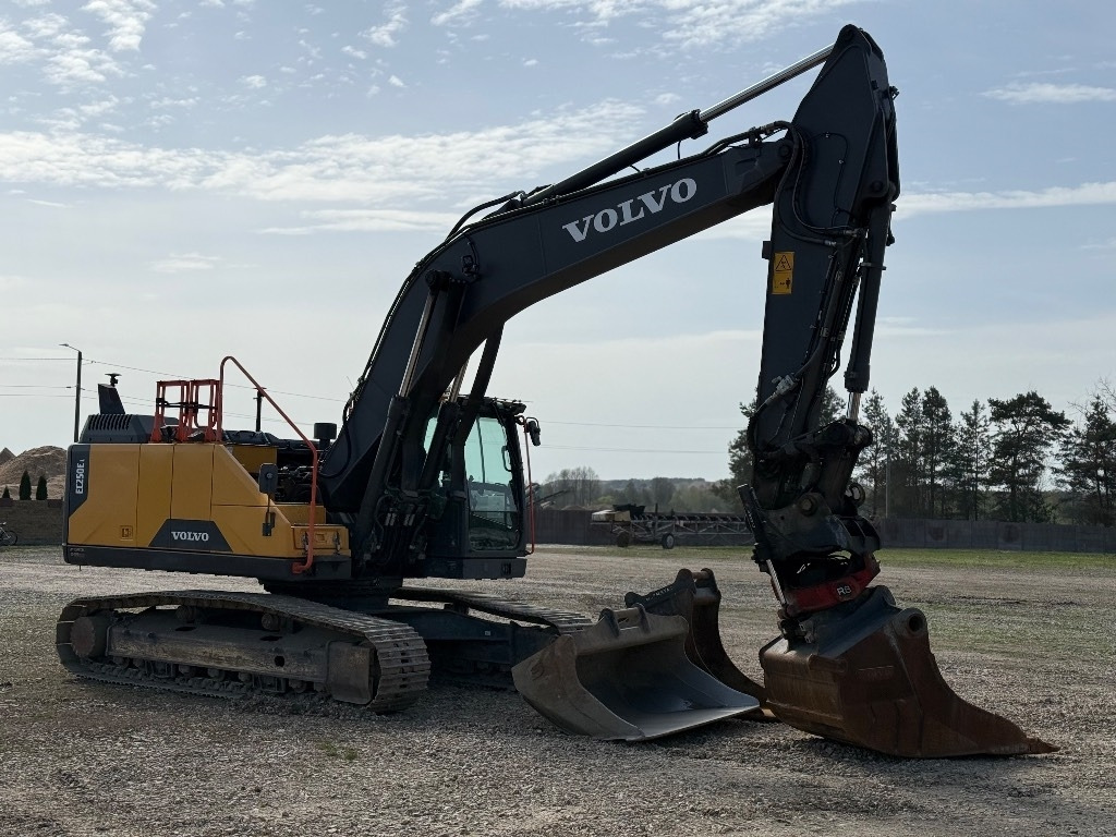 Volvo EC 250 EL - Pásové rýpadlo: obrázok 5 Volvo EC 250 EL - Pásové rýpadlo: obrázok 5