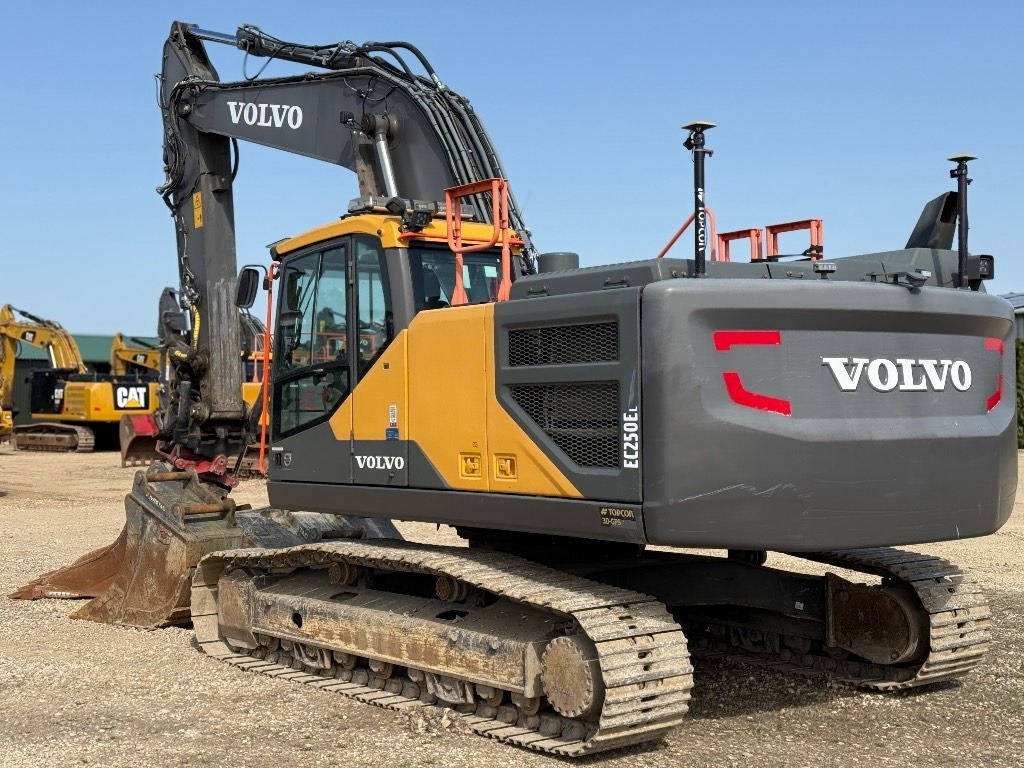 Volvo EC 250 EL - Pásové rýpadlo: obrázok 3 Volvo EC 250 EL - Pásové rýpadlo: obrázok 3