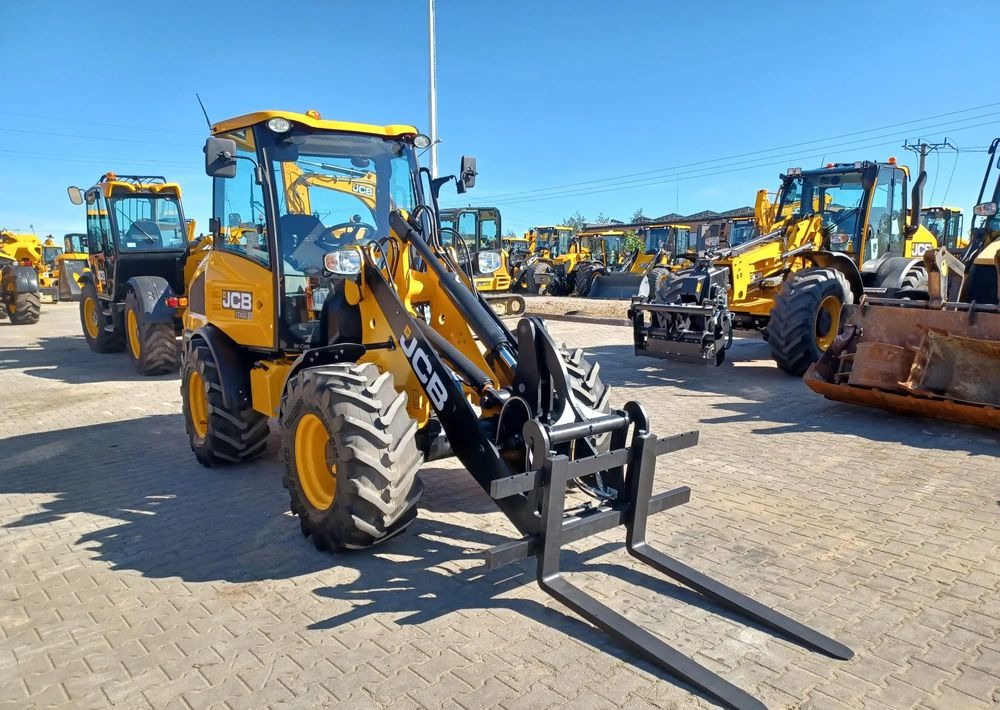 JCB 406 - Kolesový nakladač: obrázok 2 JCB 406 - Kolesový nakladač: obrázok 2
