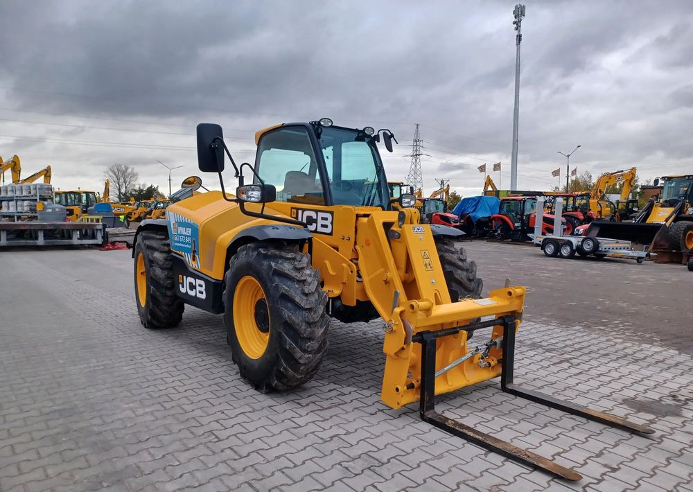 JCB 531-70 - Teleskopický nakladač: obrázok 3 JCB 531-70 - Teleskopický nakladač: obrázok 3