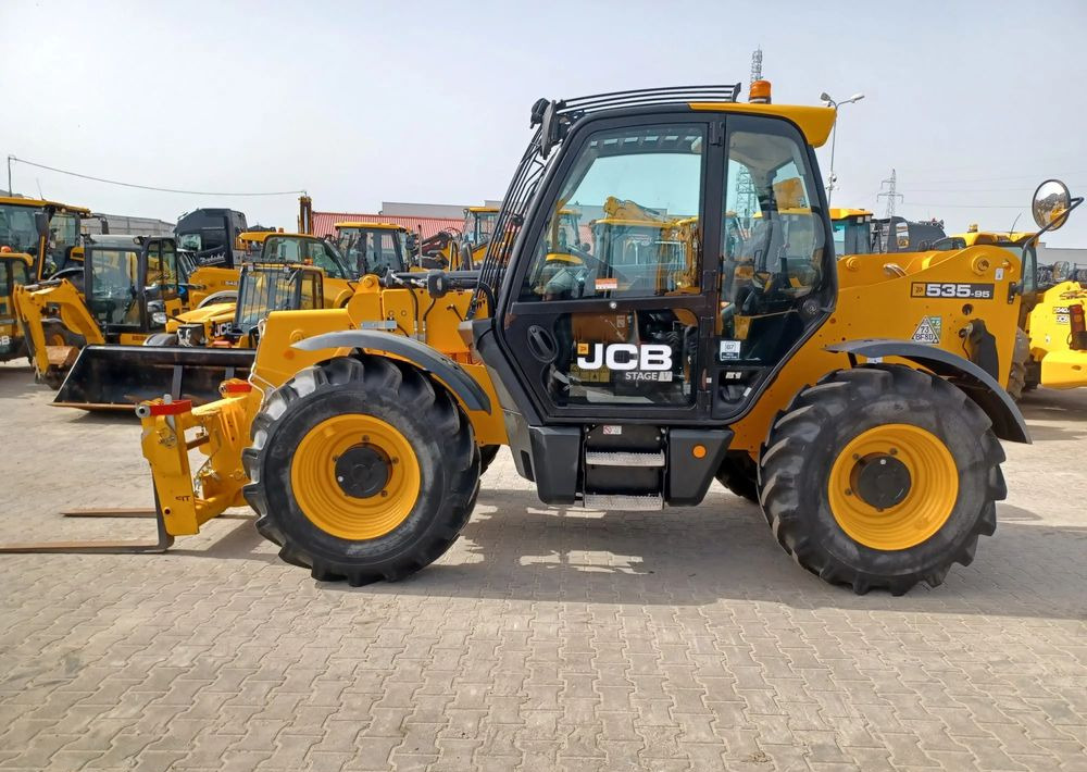 JCB 535-95 - Teleskopický nakladač: obrázok 4 JCB 535-95 - Teleskopický nakladač: obrázok 4