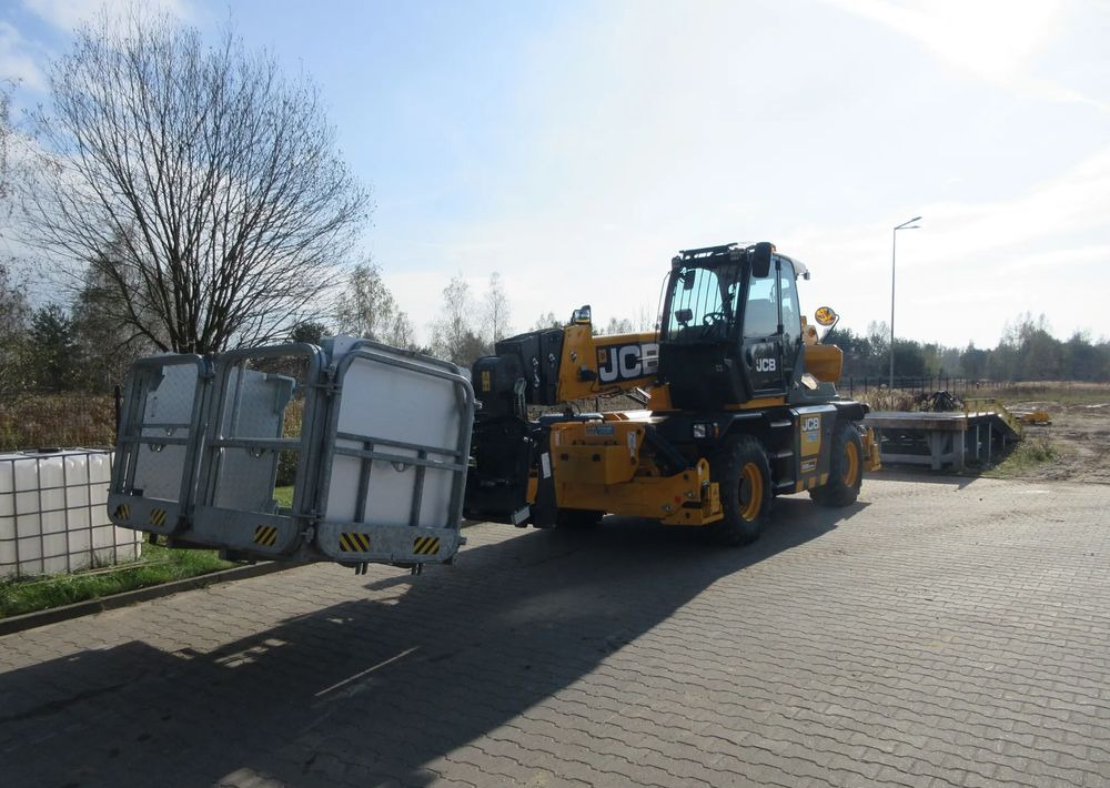 JCB JCB ROTO 555P210R - Teleskopický nakladač: obrázok 2 JCB JCB ROTO 555P210R - Teleskopický nakladač: obrázok 2