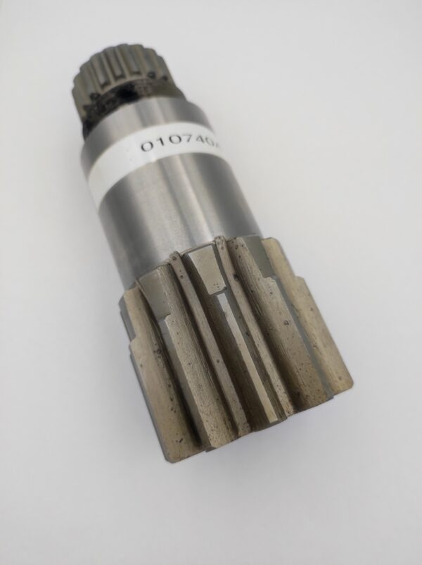 010740A Wałek silnika obrotu Yanmar SV 26 - Motor otoče pre Stavebné stroje: obrázok 1 010740A Wałek silnika obrotu Yanmar SV 26 - Motor otoče pre Stavebné stroje: obrázok 1