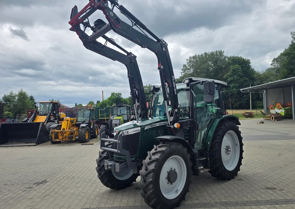 Massey Ferguson 4708 - Traktor: obrázok 4 Massey Ferguson 4708 - Traktor: obrázok 4
