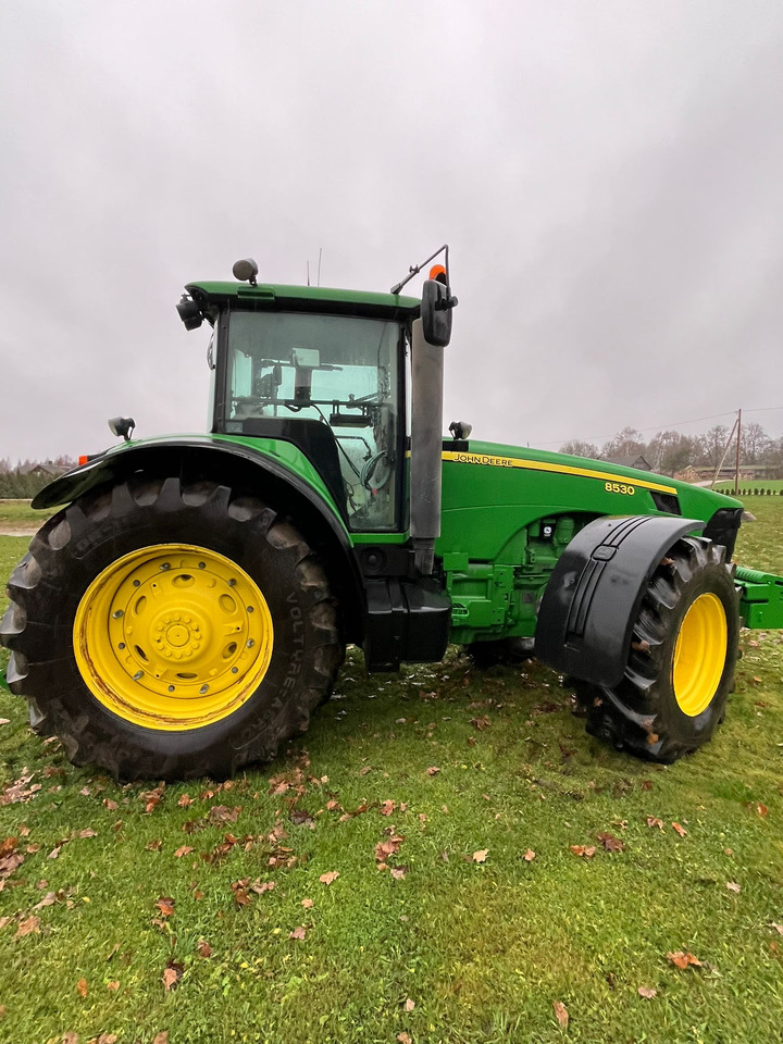 John Deere 8530 - Traktor: obrázok 3 John Deere 8530 - Traktor: obrázok 3