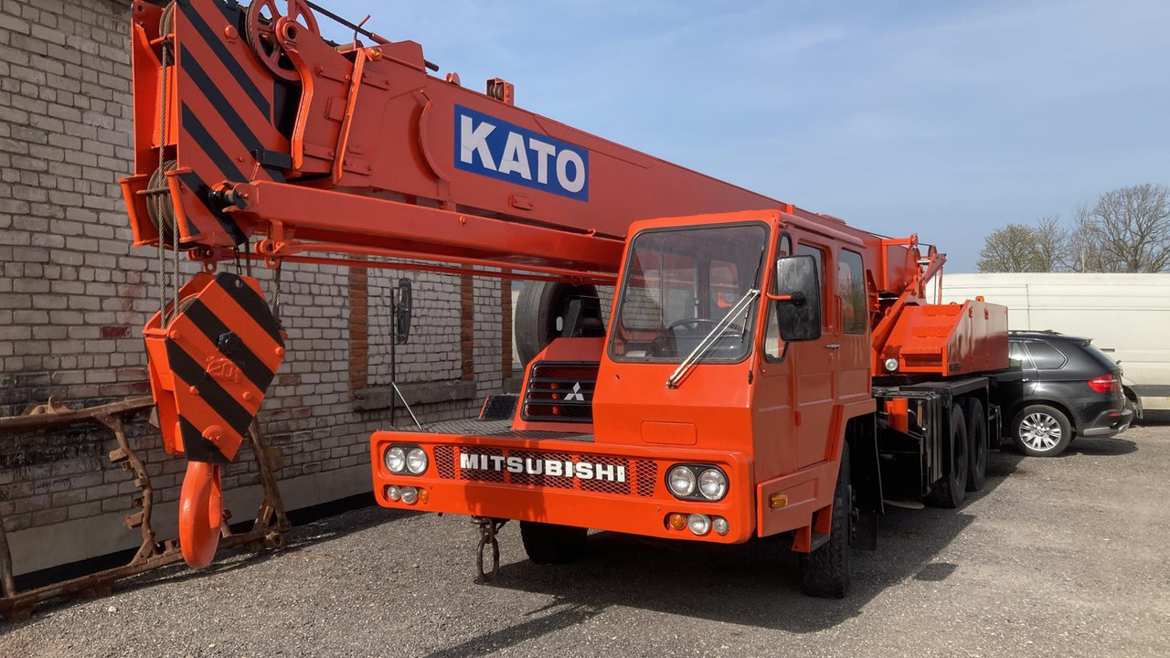 KATO NK200E - Autožeriav: obrázok 1 KATO NK200E - Autožeriav: obrázok 1