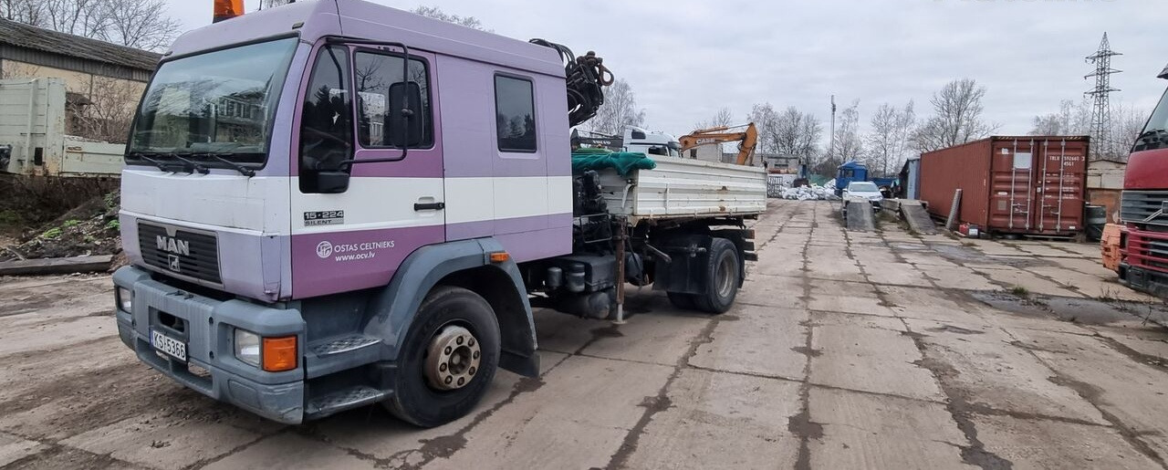 MAN 15.224 - Sklápač, Auto s hydraulickou rukou: obrázok 1 MAN 15.224 - Sklápač, Auto s hydraulickou rukou: obrázok 1
