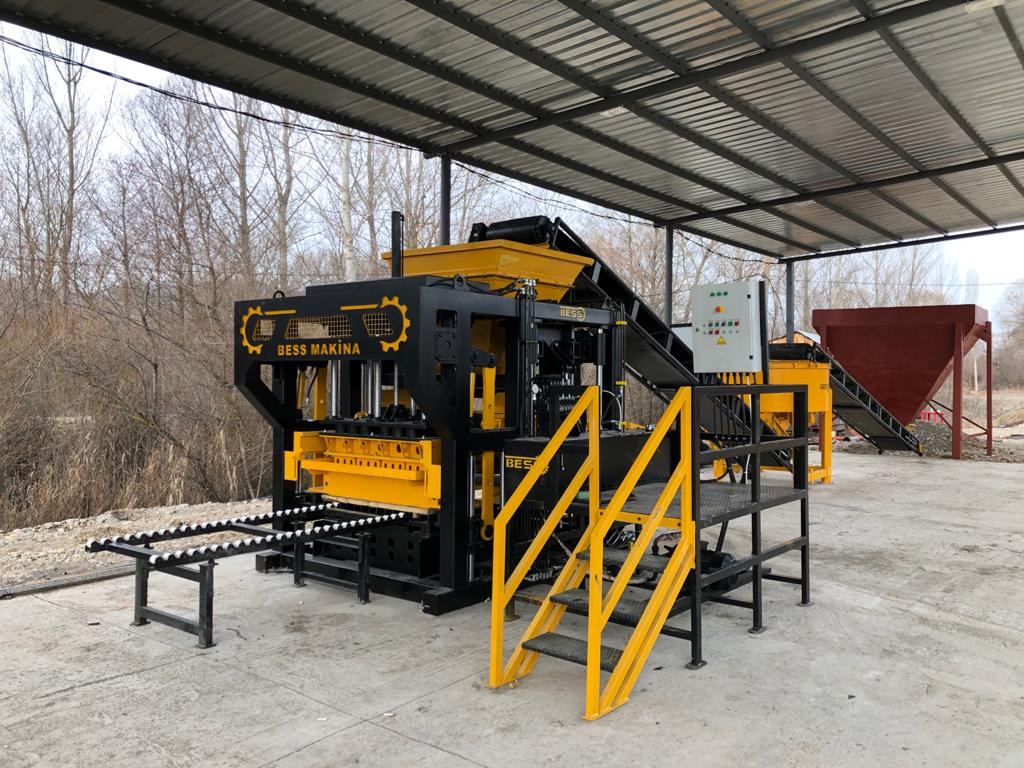 Semi-Automatic Hollow Block Machine | PRS-400 - Vibrolis: obrázok 5 Semi-Automatic Hollow Block Machine | PRS-400 - Vibrolis: obrázok 5