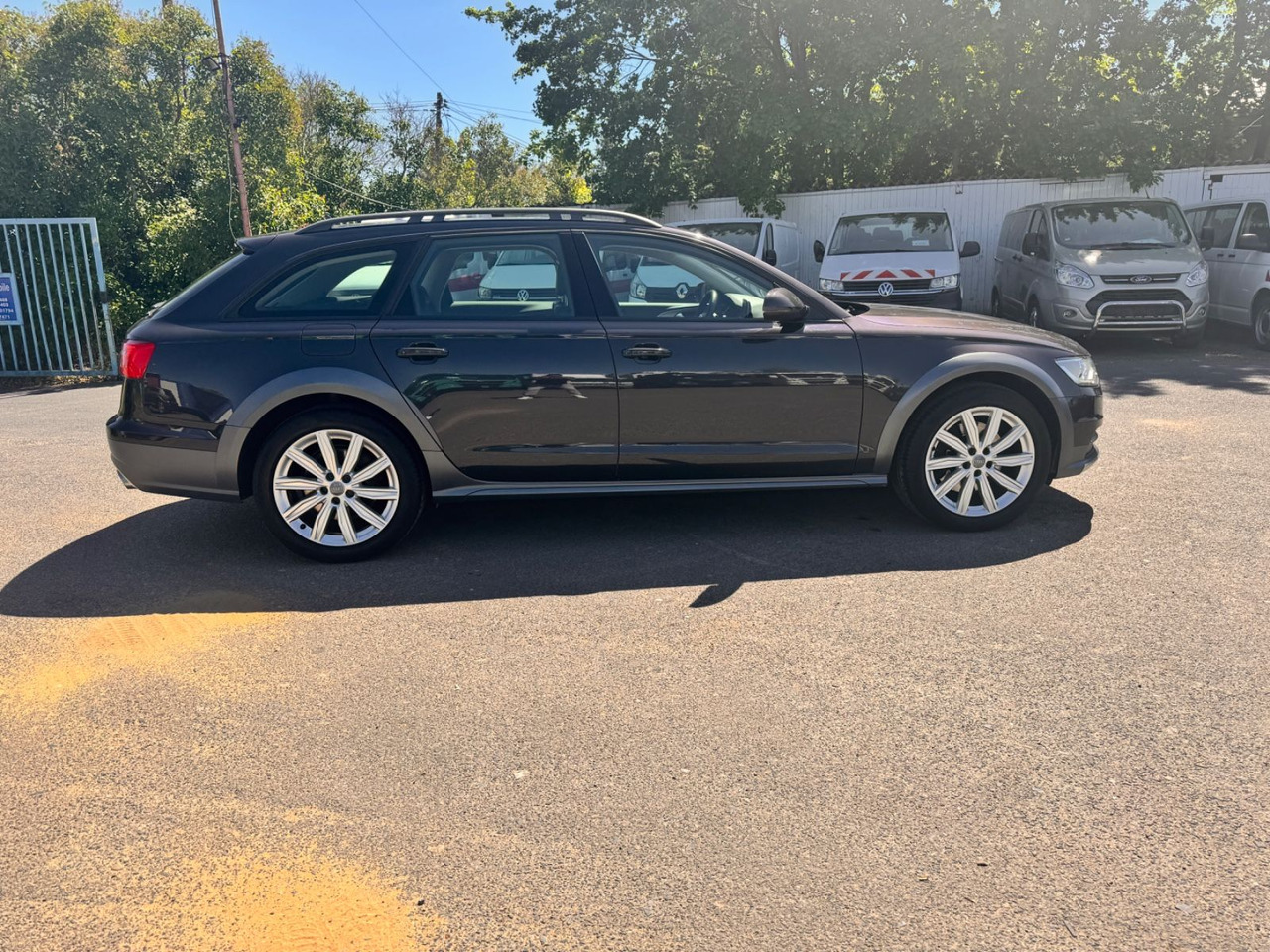 Audi A6 Allroad quattro 3.0 TDI - Automobil: obrázok 5 Audi A6 Allroad quattro 3.0 TDI - Automobil: obrázok 5