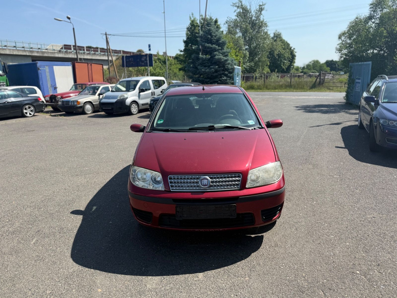 Fiat Punto Aktueller HU - Sedan: obrázok 1 Fiat Punto Aktueller HU - Sedan: obrázok 1