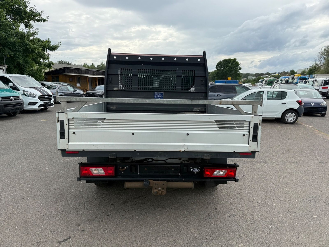 Ford Transit Pritsche 310 L2 Doppelkabine - Dodávka valník, Dodávkа s dvojitou kabínou: obrázok 5 Ford Transit Pritsche 310 L2 Doppelkabine - Dodávka valník, Dodávkа s dvojitou kabínou: obrázok 5