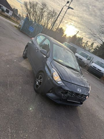 Hyundai i10 Trend Automatic. - Automobil: obrázok 2 Hyundai i10 Trend Automatic. - Automobil: obrázok 2
