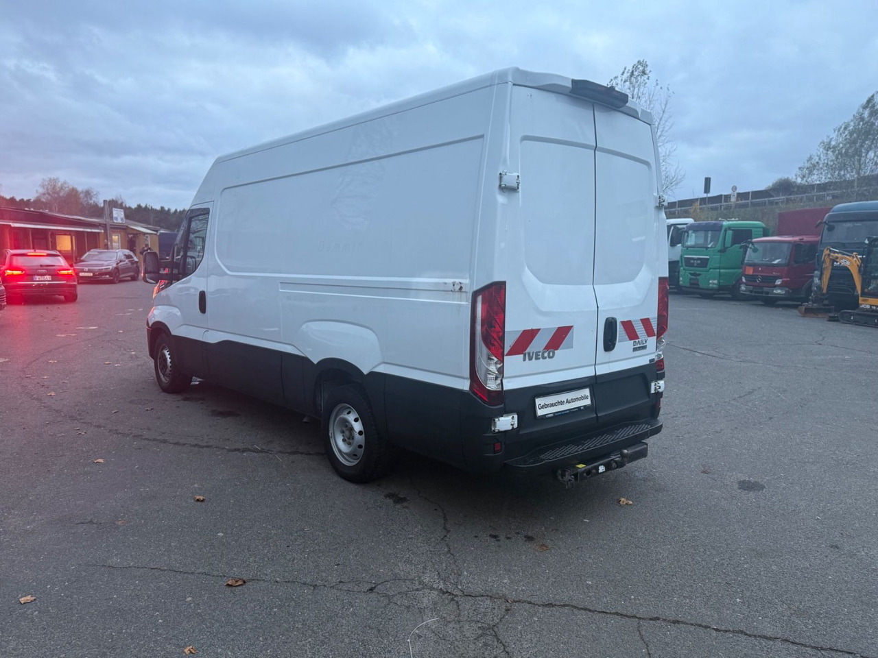 Iveco Daily Kasten HKa 35 S 16 AUTOMATIK - Furgon: obrázok 5 Iveco Daily Kasten HKa 35 S 16 AUTOMATIK - Furgon: obrázok 5