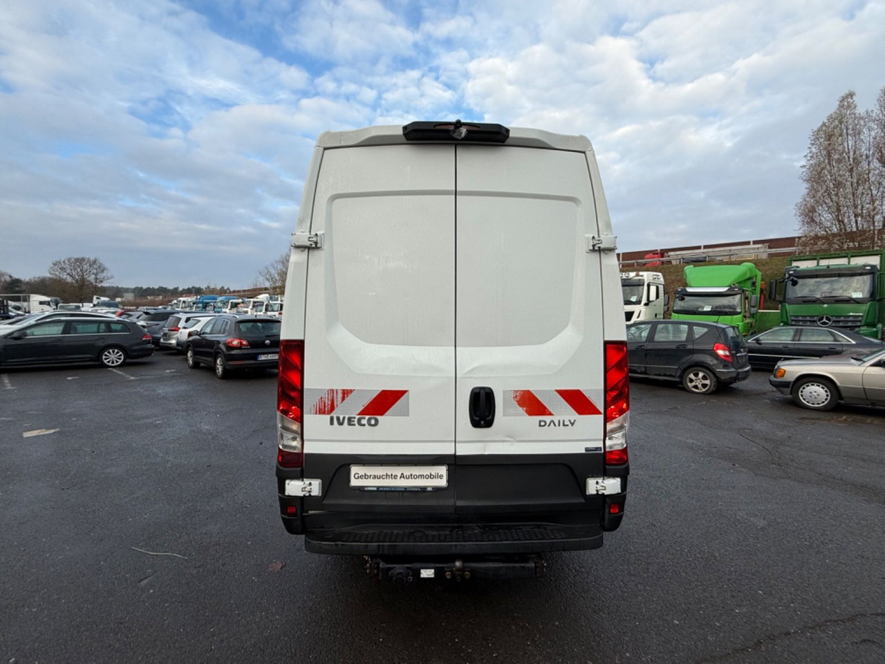 Iveco Daily Kasten HKa 35 S - Furgon: obrázok 5 Iveco Daily Kasten HKa 35 S - Furgon: obrázok 5