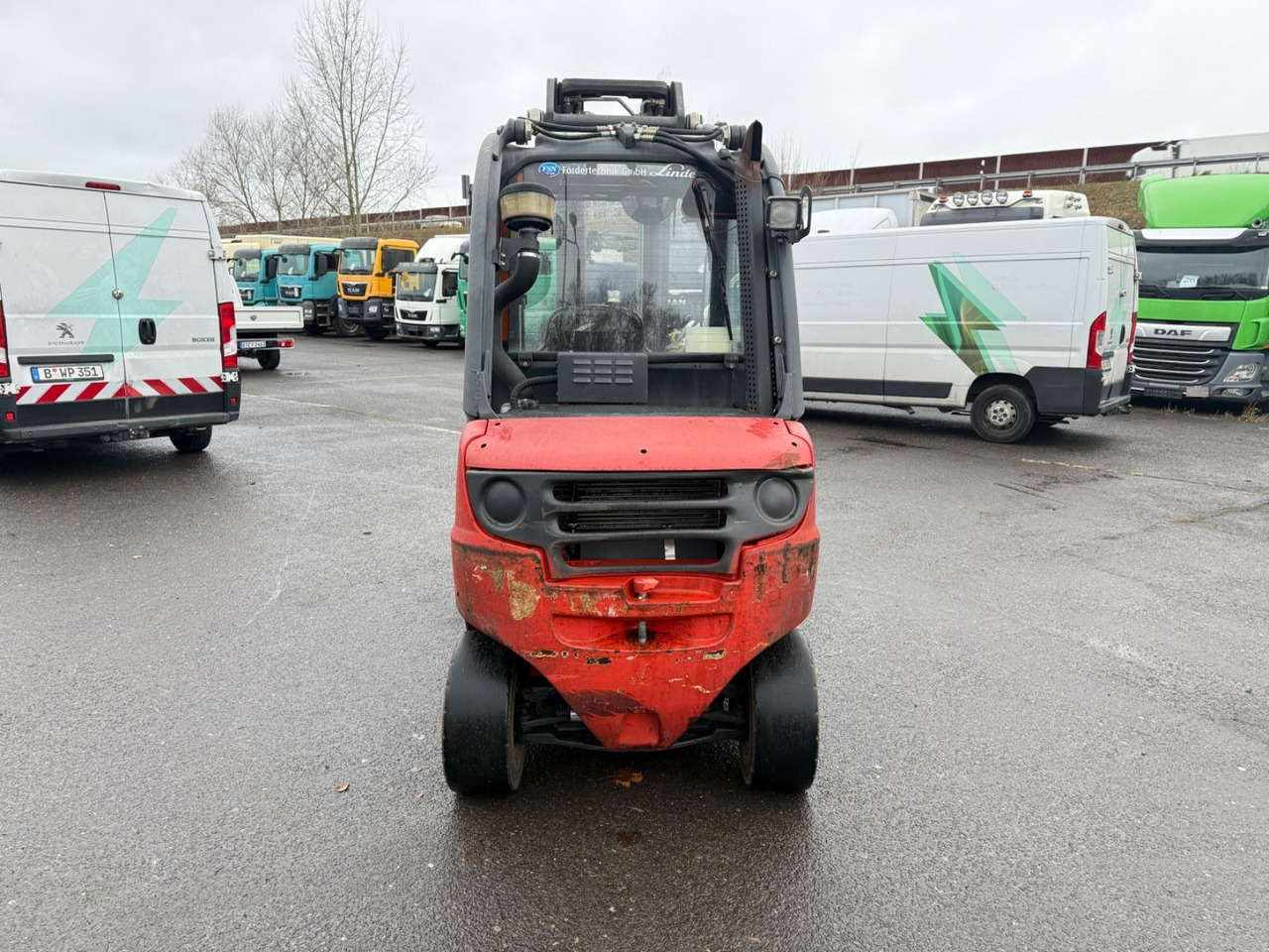 Linde H 30D-01 mit Drehgerät - Dieselový vysokozdvižný vozík: obrázok 4 Linde H 30D-01 mit Drehgerät - Dieselový vysokozdvižný vozík: obrázok 4