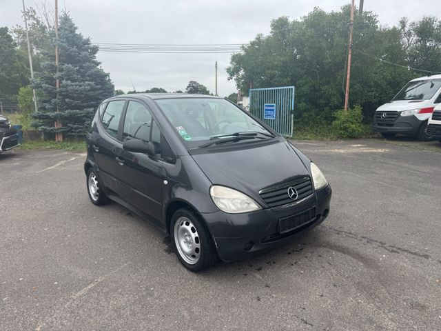 Mercedes-Benz A 160 A -Klasse A 160 - Automobil: obrázok 2 Mercedes-Benz A 160 A -Klasse A 160 - Automobil: obrázok 2