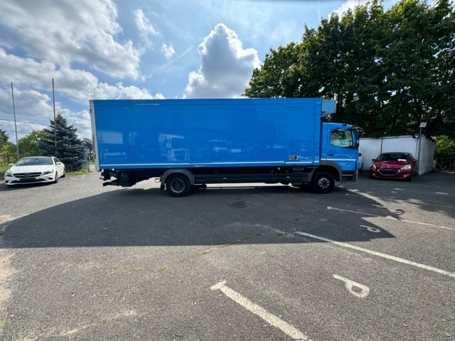 Mercedes-Benz Atego 1218 L - Chladirenské nákladné vozidlo: obrázok 5 Mercedes-Benz Atego 1218 L - Chladirenské nákladné vozidlo: obrázok 5