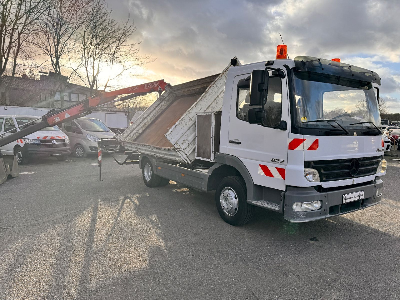 Sklápač, Auto s hydraulickou rukou Mercedes-Benz Atego 1224 Kipper - Kran: obrázok 11