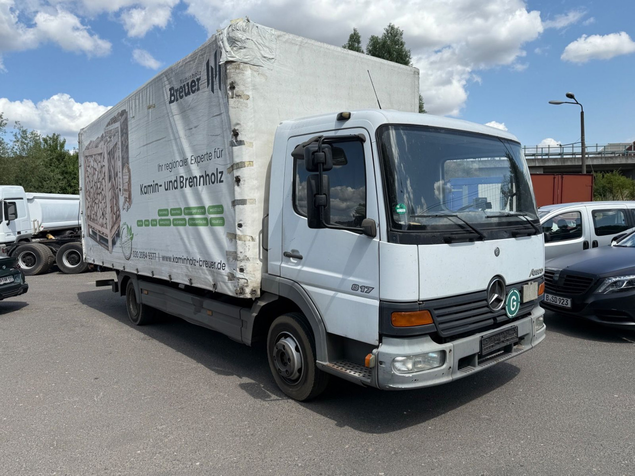 Mercedes-Benz Atego 817 - Plachtové nákladné vozidlo: obrázok 2 Mercedes-Benz Atego 817 - Plachtové nákladné vozidlo: obrázok 2