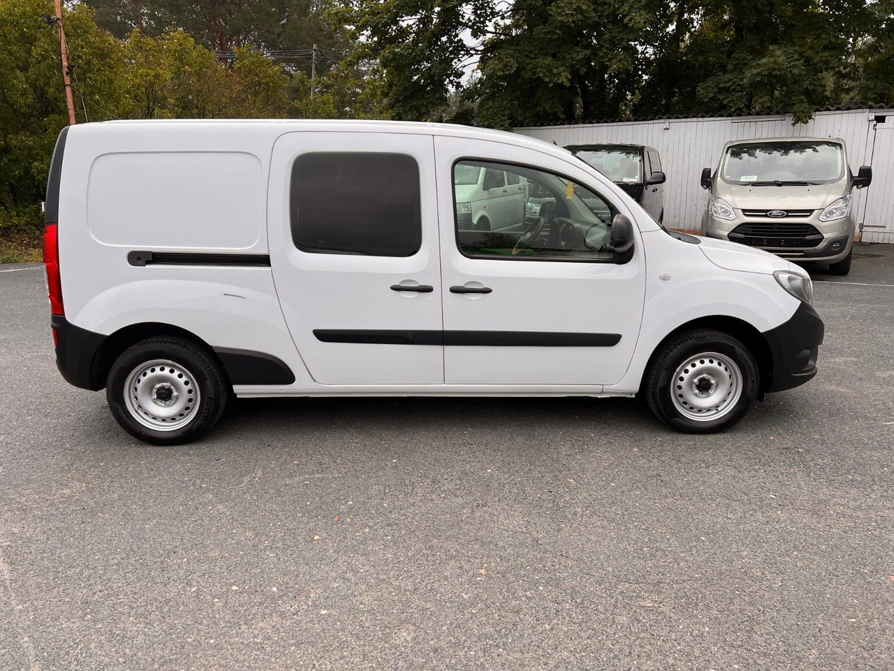 Mercedes-Benz Citan Mixto 111 CDI extralang - Mikrobus: obrázok 5 Mercedes-Benz Citan Mixto 111 CDI extralang - Mikrobus: obrázok 5