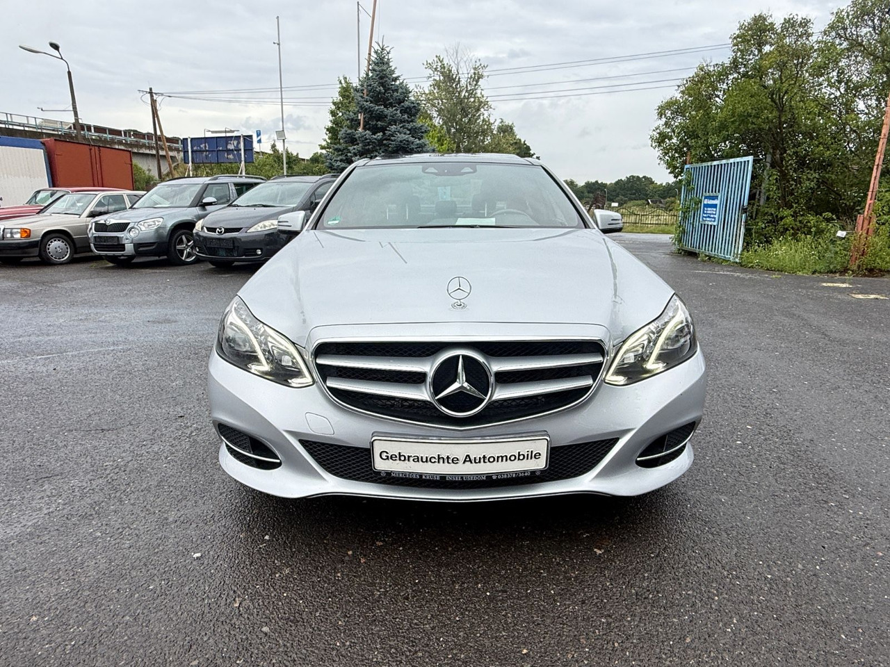Mercedes-Benz E 300 E -Klasse Lim. E 300 BlueTec - Sedan: obrázok 1 Mercedes-Benz E 300 E -Klasse Lim. E 300 BlueTec - Sedan: obrázok 1