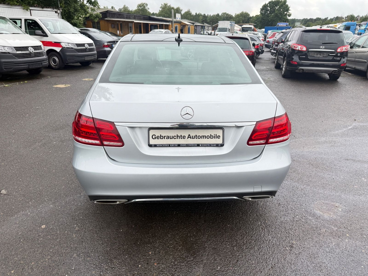 Mercedes-Benz E 300 E -Klasse Lim. E 300 BlueTec - Sedan: obrázok 4 Mercedes-Benz E 300 E -Klasse Lim. E 300 BlueTec - Sedan: obrázok 4