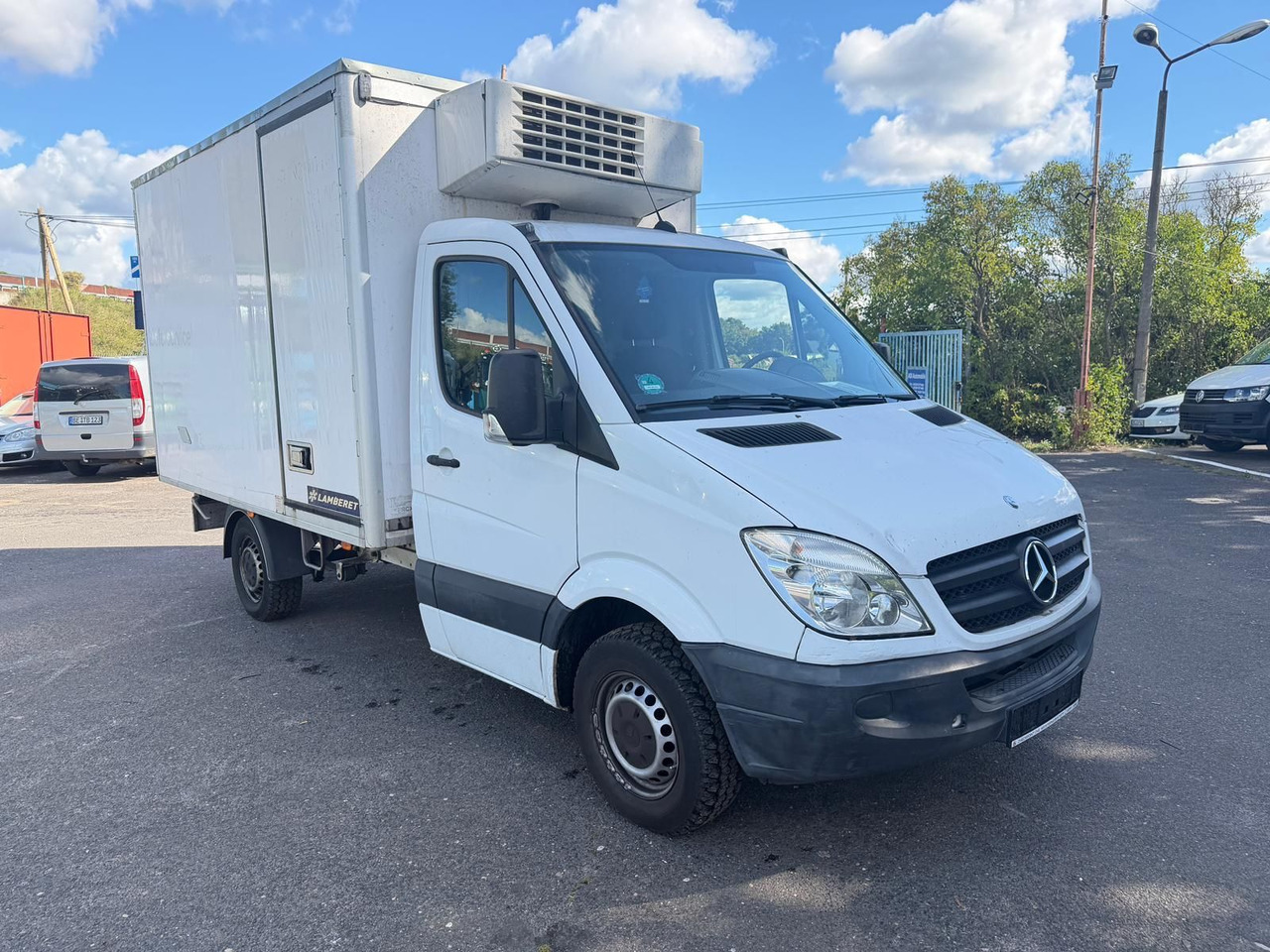 Mercedes-Benz Sprinter II Pritsch.316 CDI Bis zu -32 - Chladiarenská dodávka: obrázok 2 Mercedes-Benz Sprinter II Pritsch.316 CDI Bis zu -32 - Chladiarenská dodávka: obrázok 2