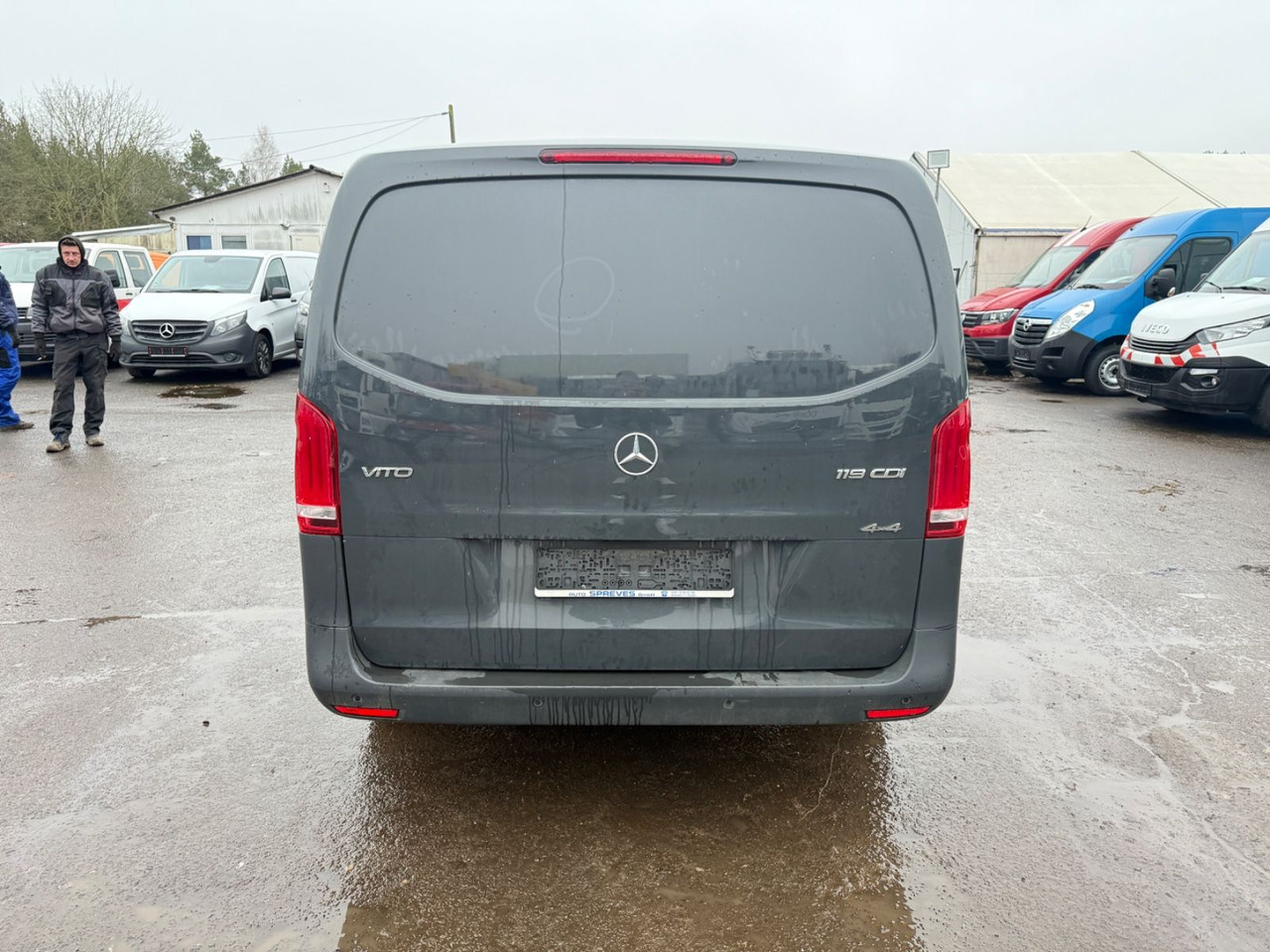 Mercedes-Benz Vito Kasten 119 CDI/BT 4x4 lang MOTORSCHADEN - Mikrobus: obrázok 5 Mercedes-Benz Vito Kasten 119 CDI/BT 4x4 lang MOTORSCHADEN - Mikrobus: obrázok 5