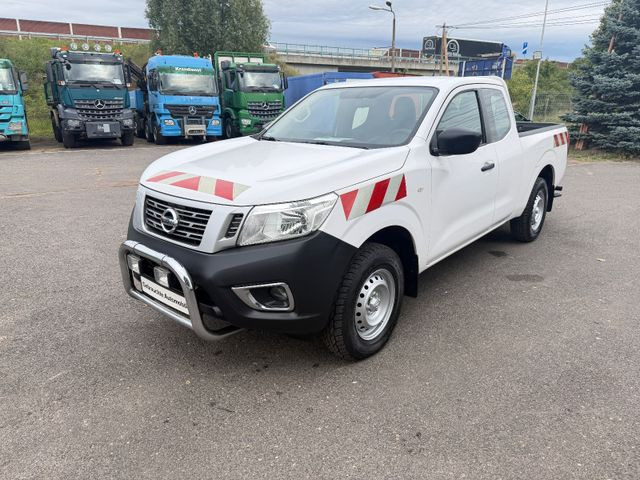 Nissan Navara NP300 Visia King Cab 4x4 - SUV: obrázok 3 Nissan Navara NP300 Visia King Cab 4x4 - SUV: obrázok 3