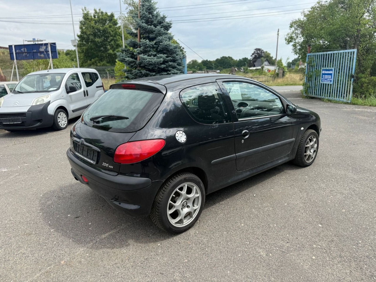 Peugeot 206 1.4 HDi - Sedan: obrázok 5 Peugeot 206 1.4 HDi - Sedan: obrázok 5